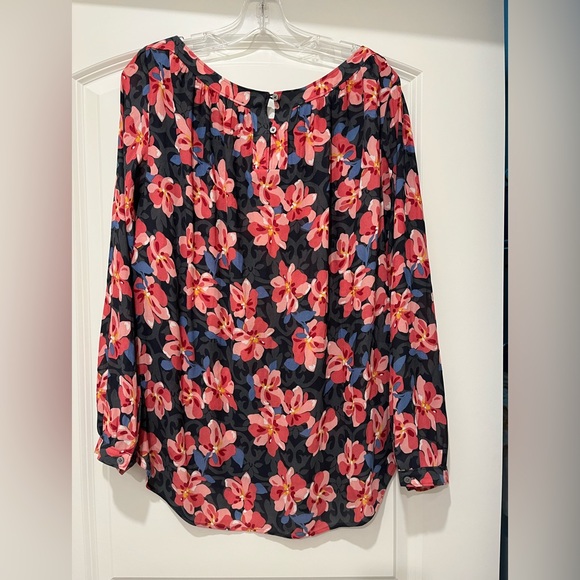 Loft Floral Blouse - Picture 4 of 5